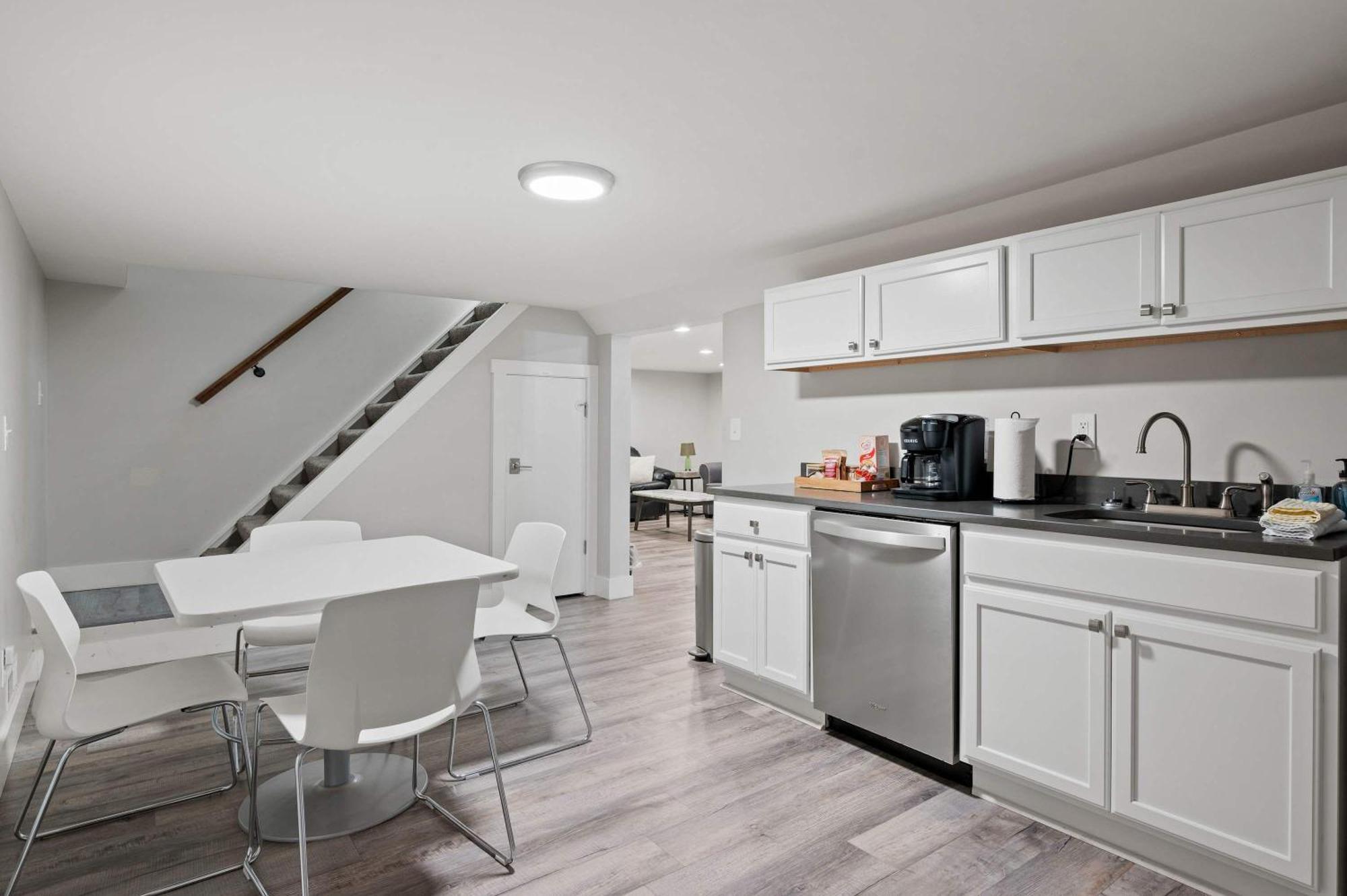Park Place With Space, 10 Minutes To Ark Dry Ridge Ngoại thất bức ảnh